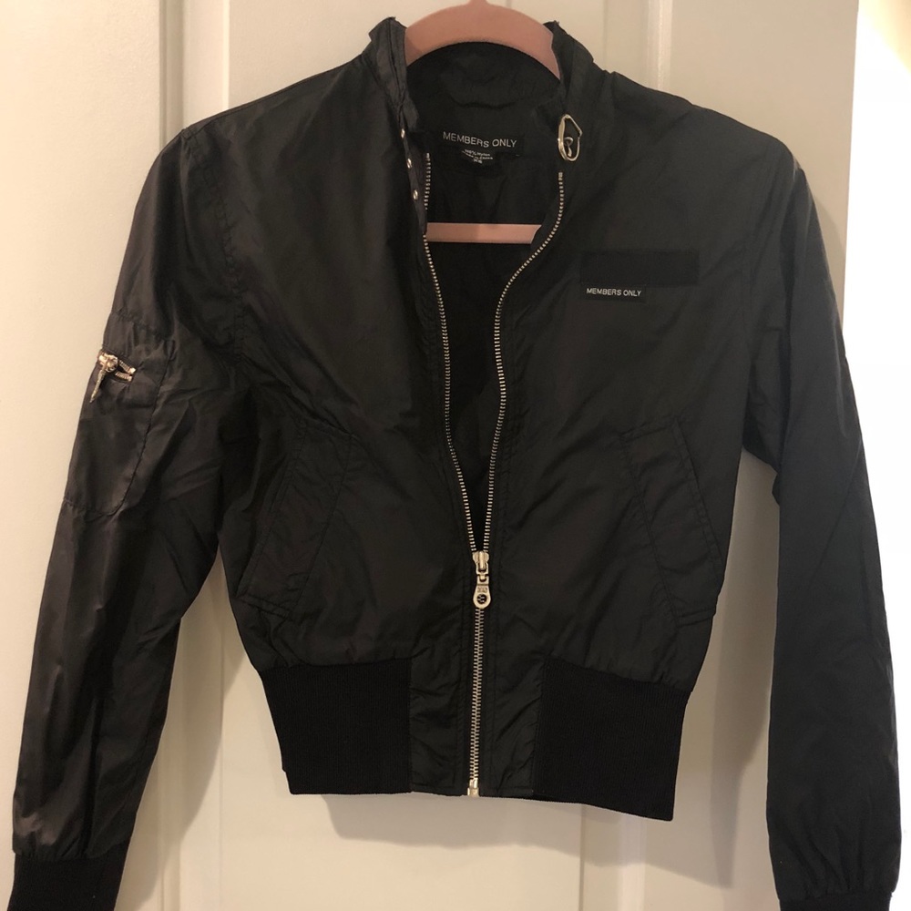 MEMBERS ONLY black jacket